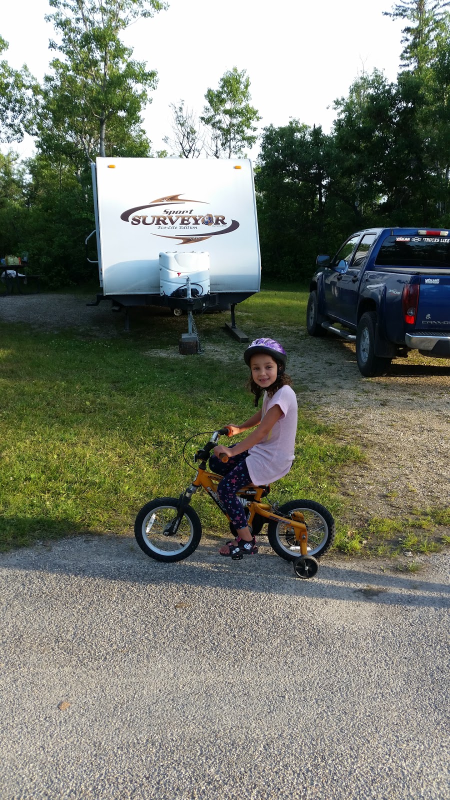 Birds Hill Park Campground Store | 1 south drive, Oakbank, MB R0E 1J0, Canada | Phone: (204) 222-4715