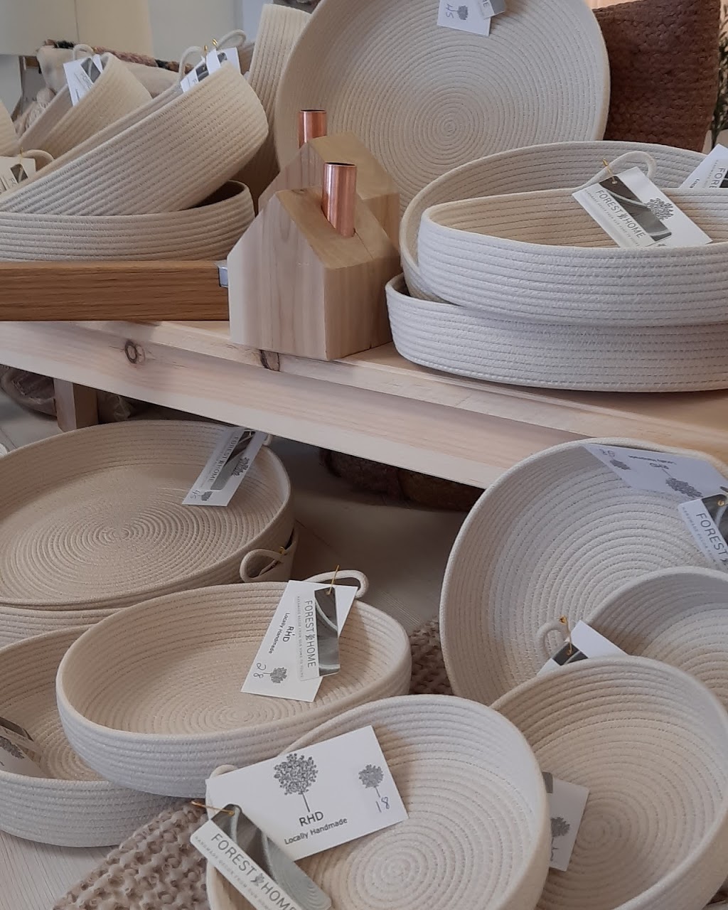 ReFresh Home and Design | 360 Main St #21, Wolfville, NS B4P 1C4, Canada | Phone: (902) 542-1865