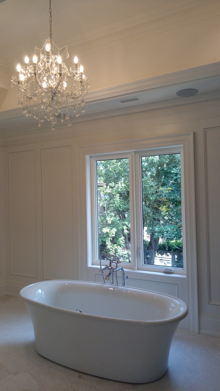 Electrical Service Toronto | 12 Birchleaf Crescent, Etobicoke, ON M9R 2L6, Canada | Phone: (416) 832-4114
