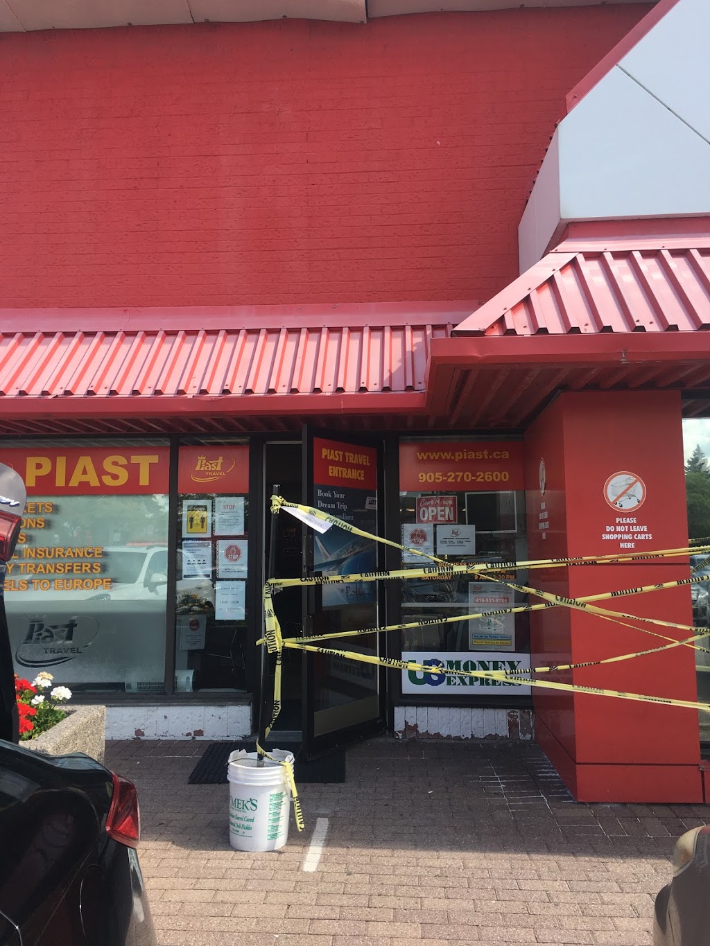 Piast Travel | 2040 Dundas St E, Mississauga, ON L4X 2X8, Canada | Phone: (905) 270-2600