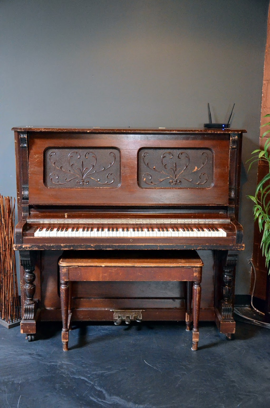Studios Piccolo | 1977 Rue Lepailleur, Montréal, QC H1L 6E4, Canada | Phone: (514) 351-0009