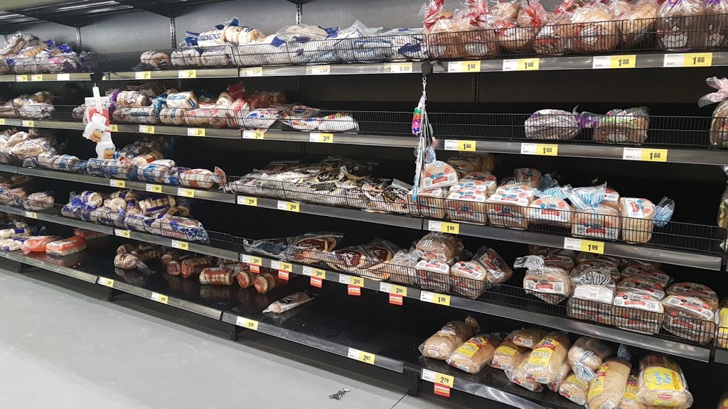 Rockys No Frills | 70 Clementine Dr, Brampton, ON L6Y 0L8, Canada | Phone: (866) 987-6453
