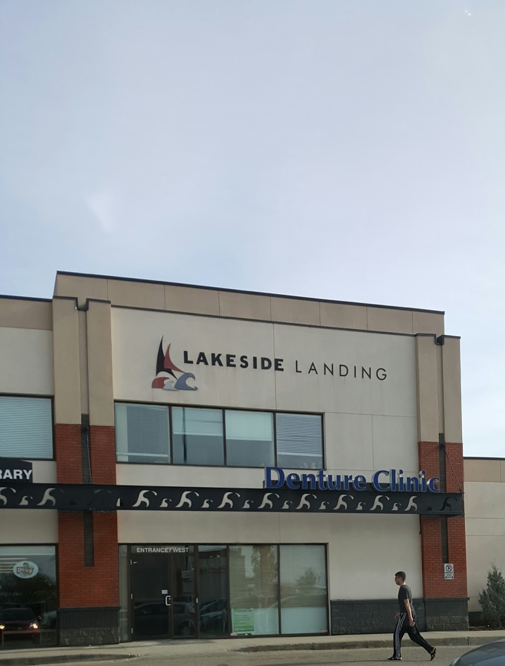 Castle Downs Denture Clinic | 105, 15379 - Castle Downs Rd, Edmonton, AB T5X 3Y7, Canada | Phone: (780) 406-2121