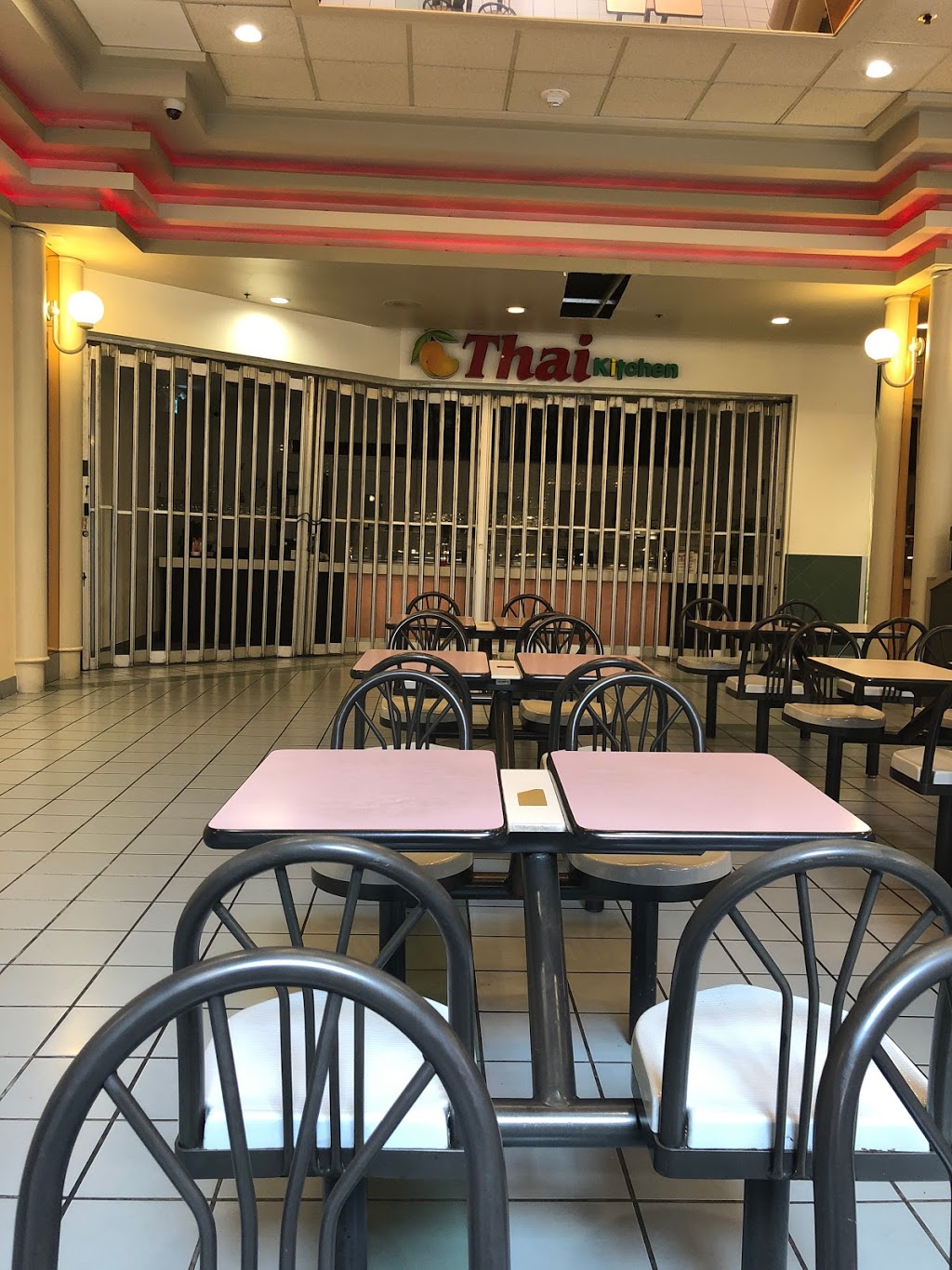 Mango Thai Kitchen | 54 Blossomfield Dr, Toronto, ON M6A 3A5, Canada | Phone: (905) 703-5388
