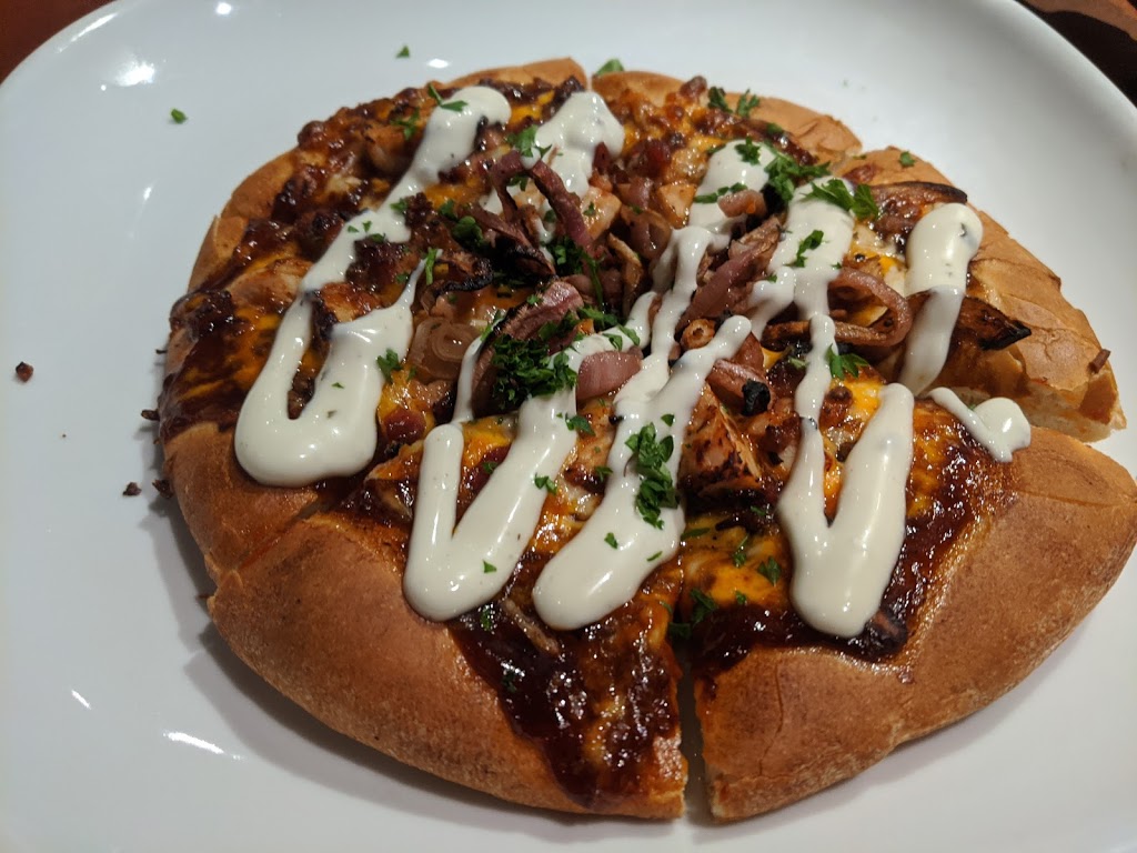 Boston Pizza | 1650 Main St N, Moose Jaw, SK S6J 1L3, Canada | Phone: (306) 691-2222