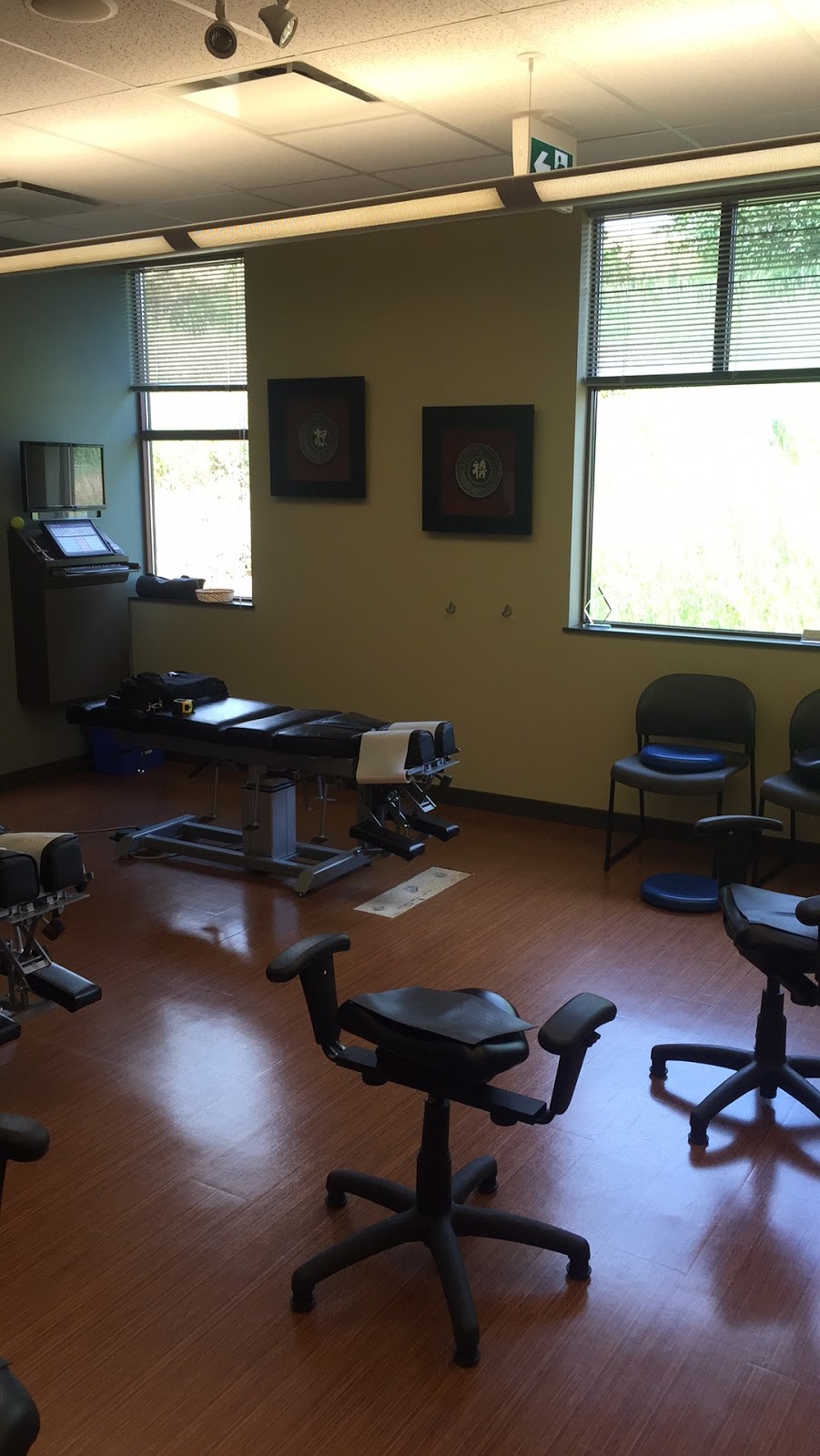 The BetterBack Clinic | 1662 McKenzie Ave #204, Victoria, BC V8N 0A4, Canada | Phone: (250) 744-2882