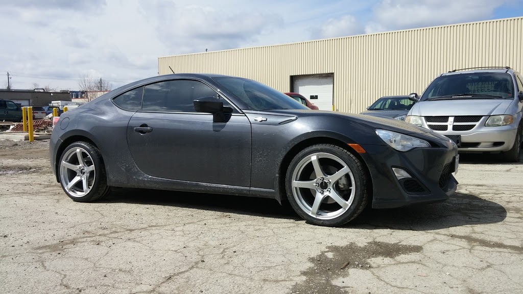 Tire & Rim Shop | 1570 Midland Ave #2, Scarborough, ON M1P 3C3, Canada | Phone: (647) 827-2298