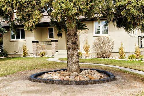 Creative Edge Curbing | 618 Helmsdale Ave, Winnipeg, MB R2K 0W8, Canada | Phone: (204) 403-2047