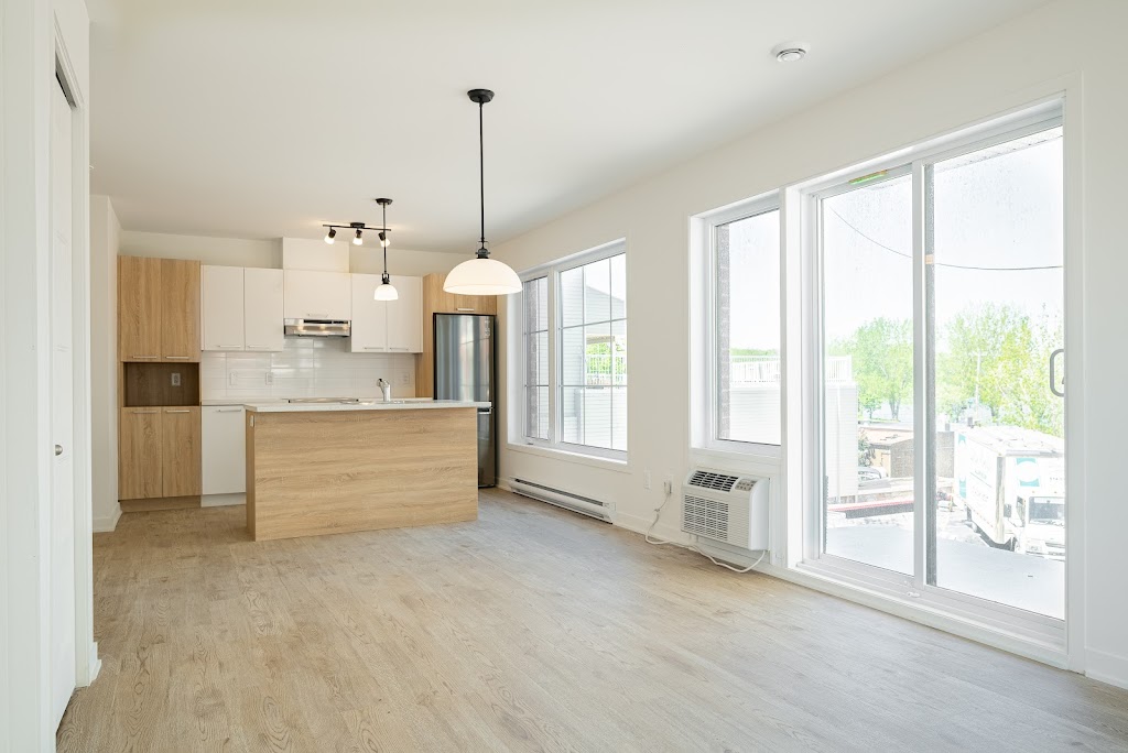 Le 83 St-Laurent | 83 Rue St Laurent, Beauharnois, QC J6N 3M3, Canada | Phone: (514) 600-5551