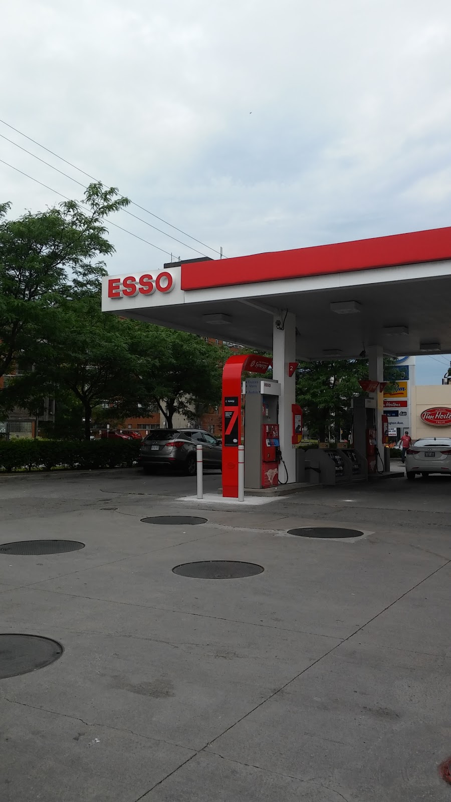 ESSO CIRCLE K | 2291 Islington Ave, Etobicoke, ON M9W 3W6, Canada | Phone: (416) 742-4479