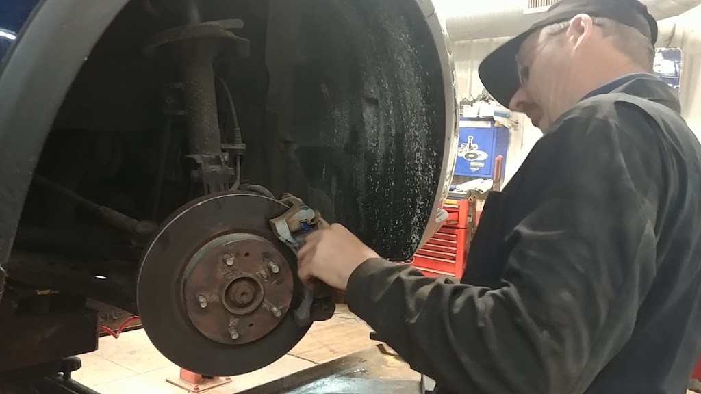 Automobile Mont-Carmel | 126 QC-230, La Pocatière, QC G0R 1Z0, Canada | Phone: (418) 856-2824