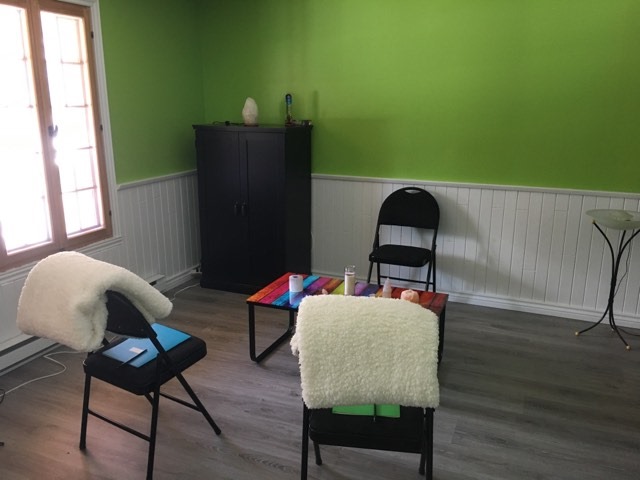 Fuchsia Essence | 1495 Rue de la Cascatelle, Sainte-Adèle, QC J8B 1X9, Canada | Phone: (438) 978-5858