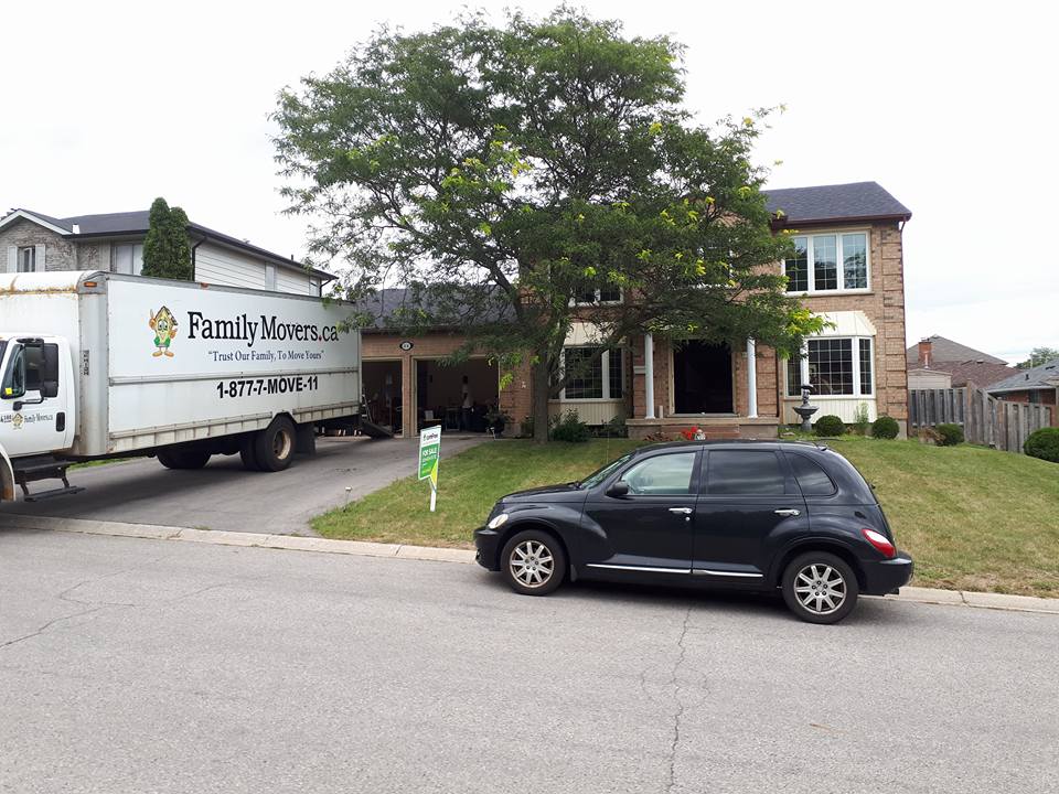 Family Movers | 427 Exeter Rd, London, ON N6E 2Z3, Canada | Phone: (877) 766-8311