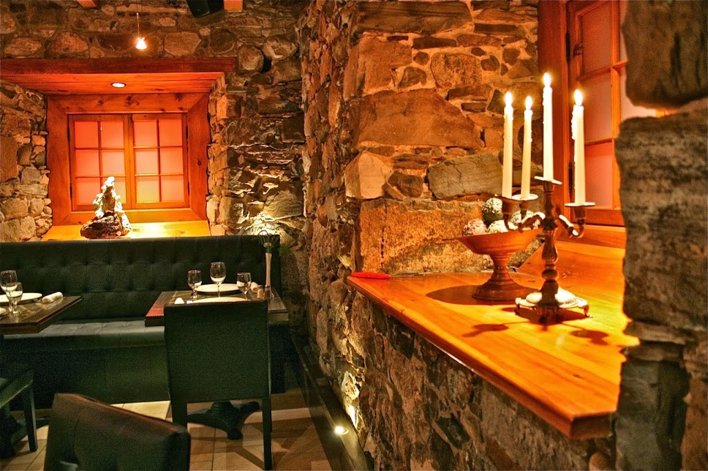 Manoir Ramezay | 492 Rue Claude-De Ramezay, Marieville, QC J3M 1J6, Canada | Phone: (450) 460-3251