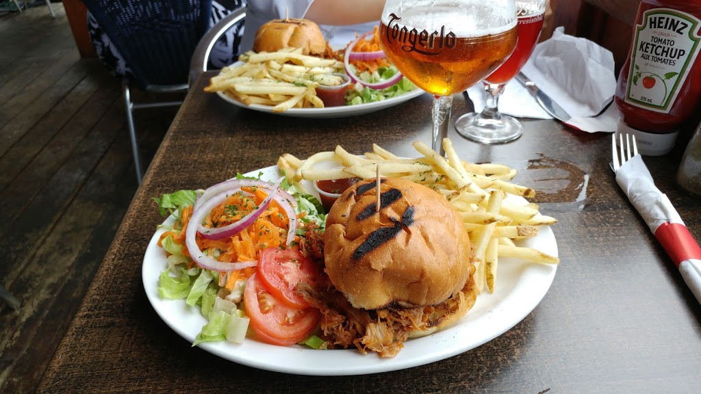 Pub Le Mitan | 2471 Chemin Royal, Sainte-Famille, QC G0A 3P0, Canada | Phone: (418) 829-0408