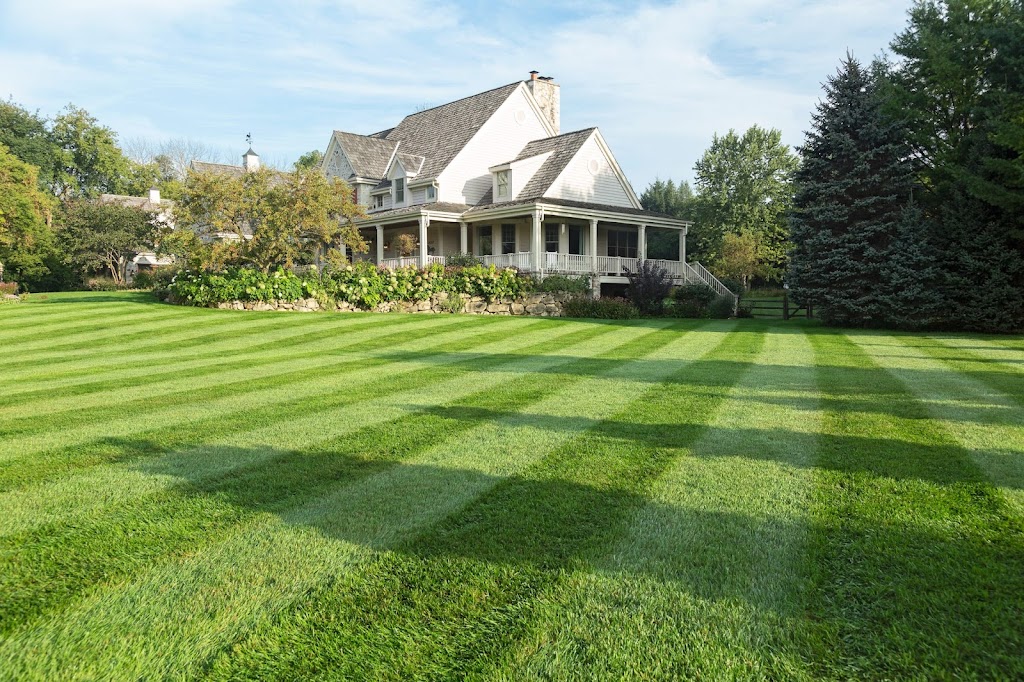 4 Seasons Lawn & Snow | 5001 Broadway Ave, Blackfalds, AB T0M 0J0, Canada | Phone: (403) 396-1142