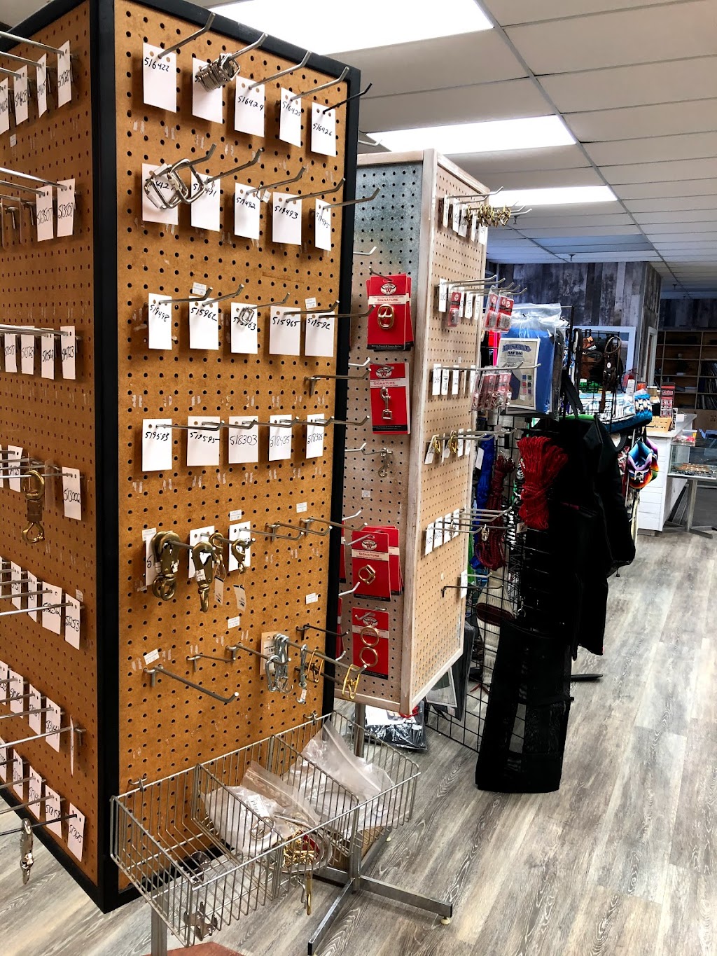 Western Rawhide & Harness Manufacturing Co Ltd | 700 Mission St, Winnipeg, MB R2J 0A3, Canada | Phone: (204) 233-7361