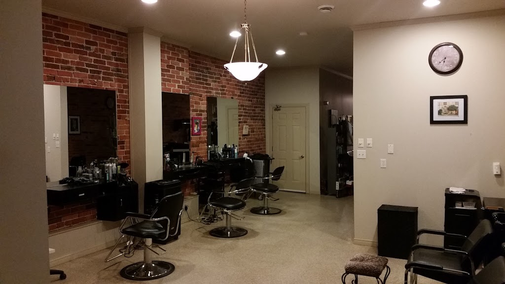 Ottavios Hair Design | 150 Mississaga St E, Orillia, ON L3V 1V7, Canada | Phone: (705) 329-2020