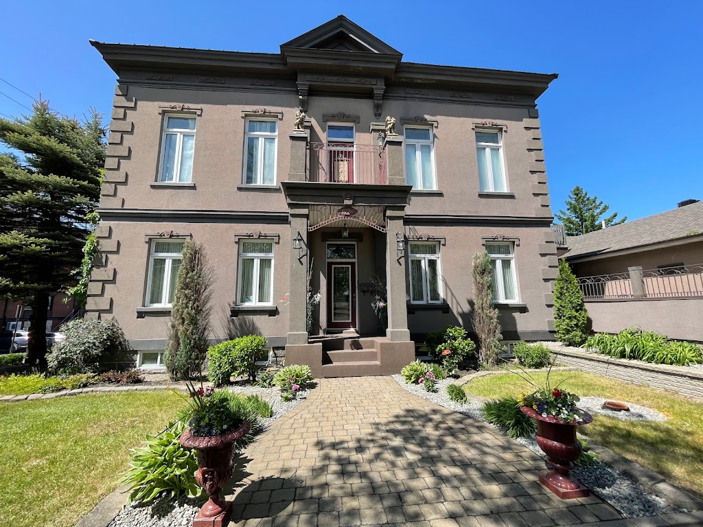 Hébergement Ste-Croix | 6296 Rue Principale, Sainte-Croix, QC G0S 2H0, Canada | Phone: (581) 993-6296