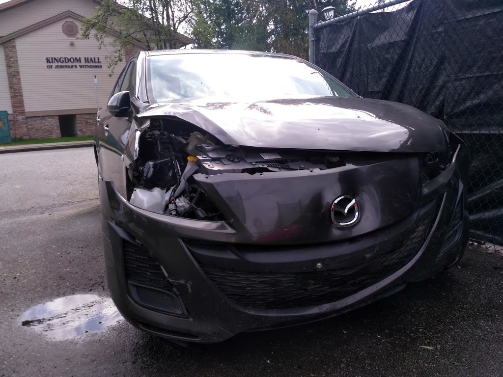 Vancouver Truck Collision | 6957 Antrim Ave, Burnaby, BC V5J 4M5, Canada | Phone: (604) 435-0011