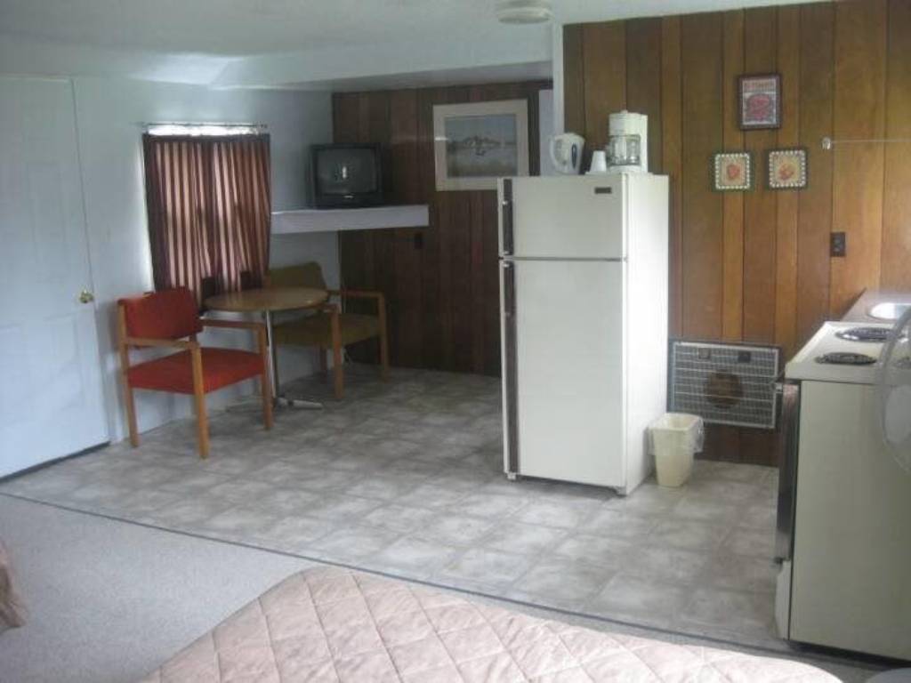 Summerside Motel & Cottages | 500 Read Dr, Summerside, PE C1N 5A9, Canada | Phone: (902) 436-3865