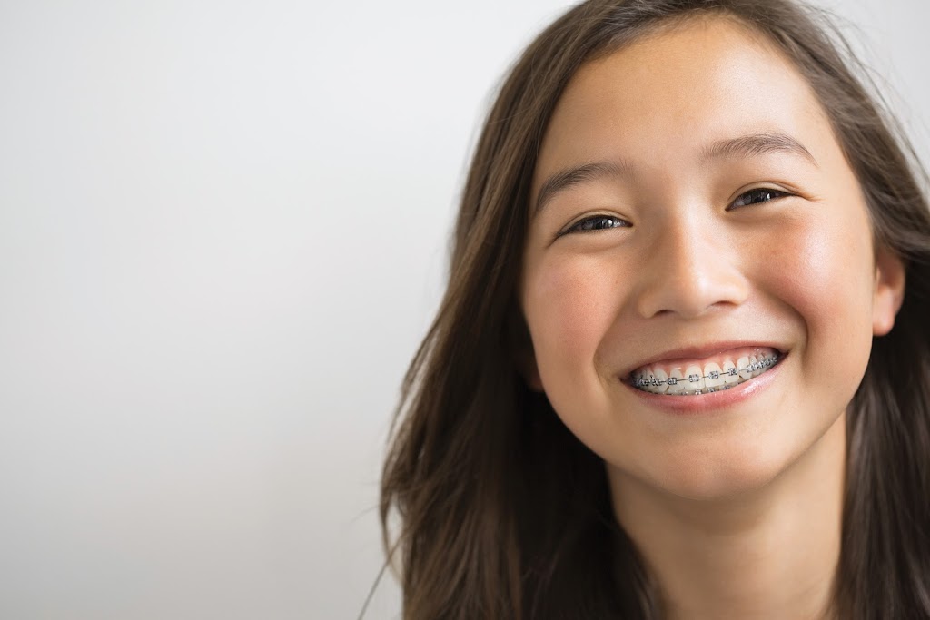 Nemes Ortho | 6900 Boulevard Décarie suite M250, Côte Saint-Luc, QC H3X 2T8, Canada | Phone: (514) 370-8887