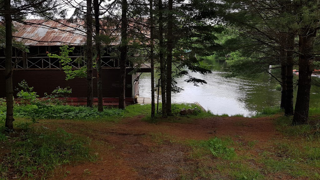 Knoepfli Inn | 5484 Hwy 124, Magnetawan, ON P0A 1P0, Canada | Phone: (705) 387-3396
