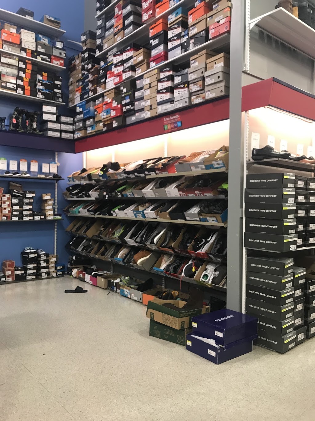The Shoe Company | 261055 Crossiron Blvd UNIT 124, Rocky View No. 44, AB T4A 0G3, Canada | Phone: (403) 275-8133