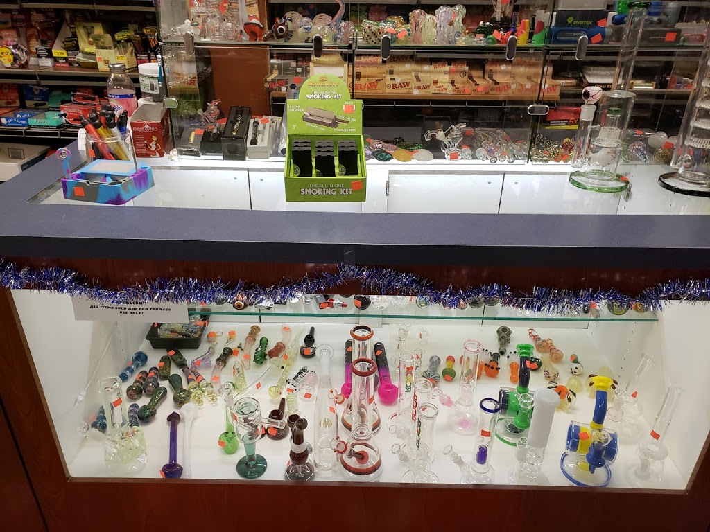 Smokers Paradise Smokeshop | 70 N Howard Ave, Croswell, MI 48422, USA | Phone: (810) 712-9095