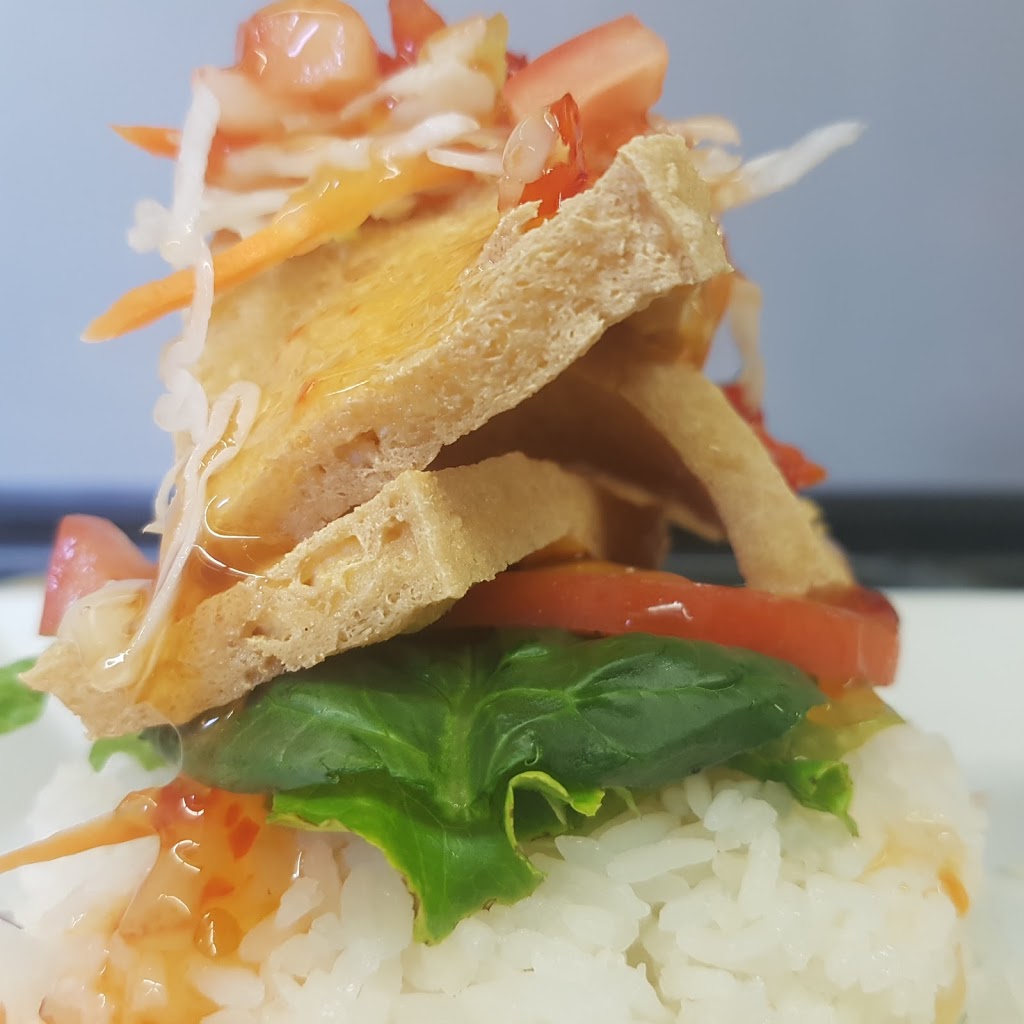 Old Iron Horse Restaurant & Lounge | 6000 48 Ave #1, Ponoka, AB T4J 1K2, Canada | Phone: (403) 783-4766