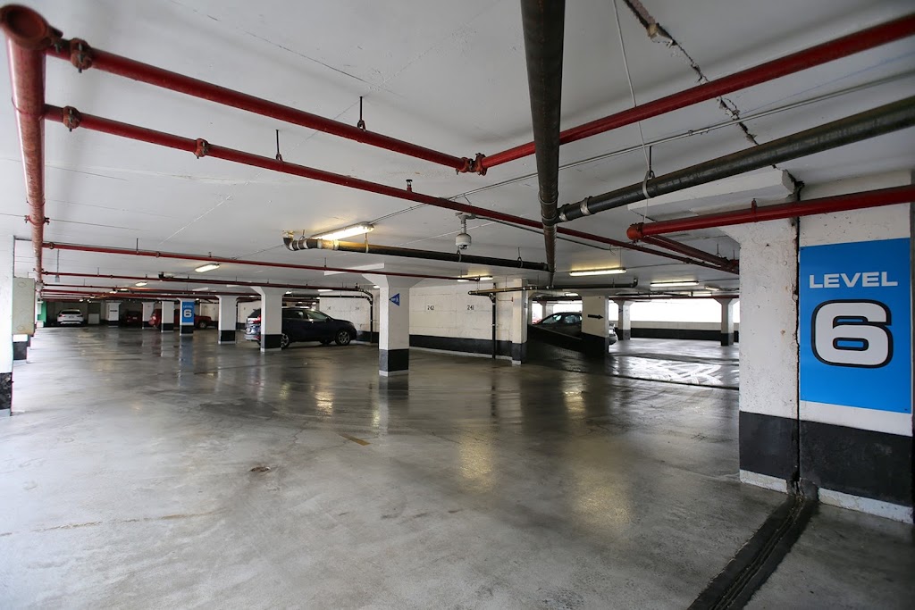PARKING - 40 & 60 Pleasant Blvd | 40 Pleasant Blvd, Toronto, ON M4T 1J9, Canada | Phone: (416) 825-8894