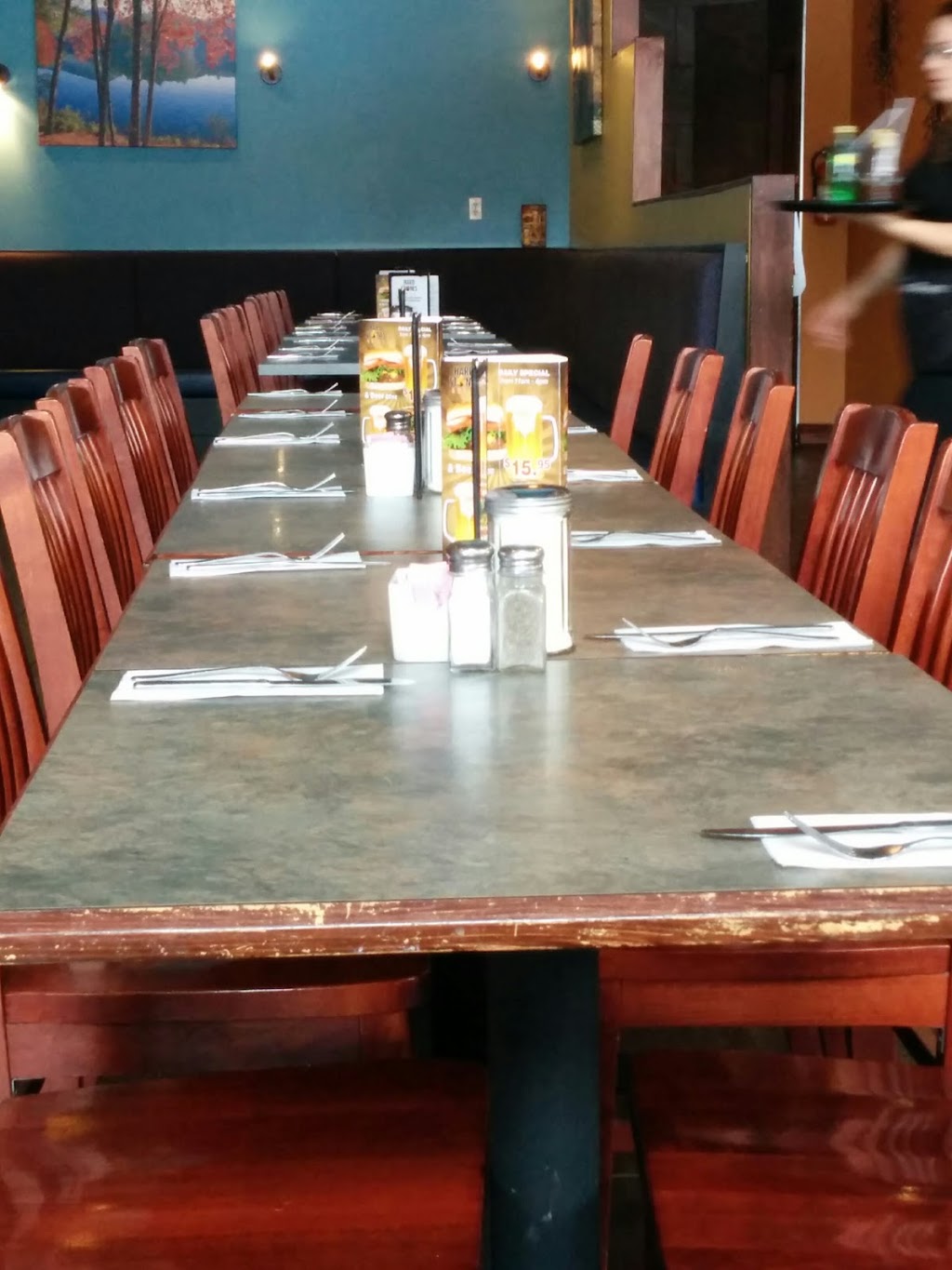 Sandee’s Restaurant | 994 Notre Dame St, Embrun, ON K0A 1W0, Canada | Phone: (613) 370-0771