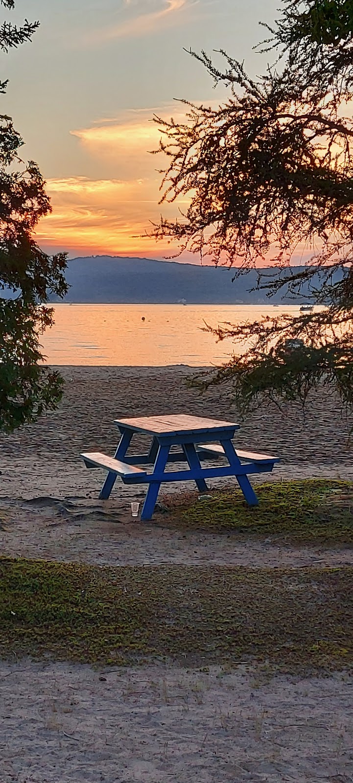 Beach Lake St. Joseph | 7001, Rte de Fossambault, Fossambault-sur-le-Lac, QC G3N 1X7, Canada | Phone: (418) 875-2242