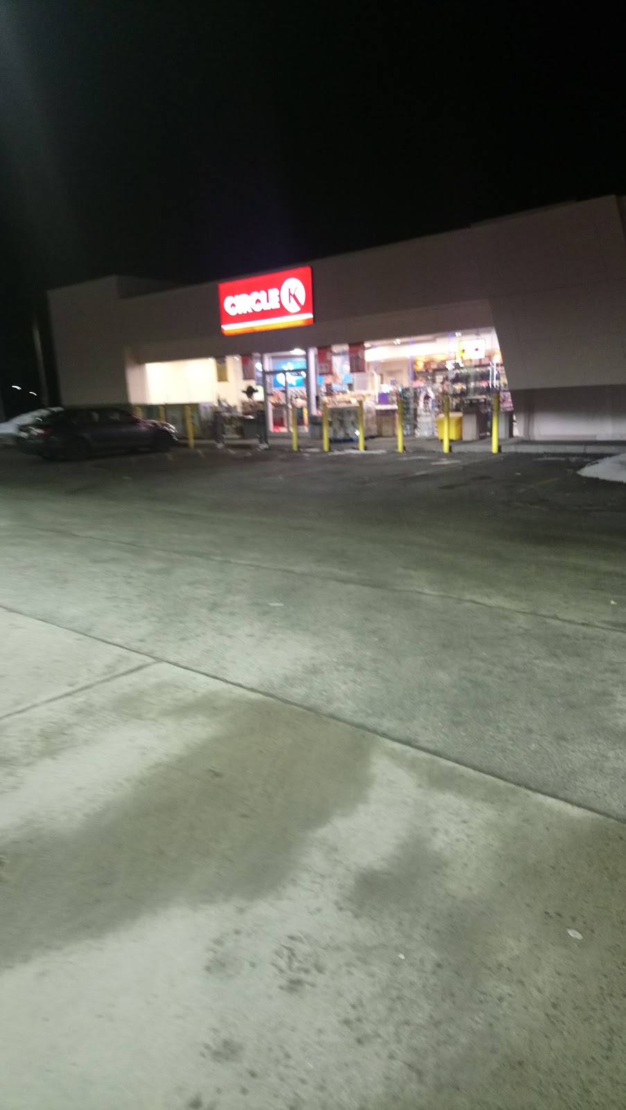 ESSO CIRCLE K | 1970 Walkley Rd, Ottawa, ON K1H 1W1, Canada | Phone: (613) 521-9090