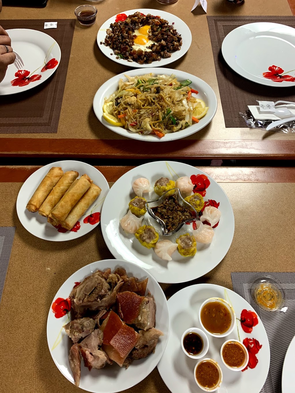 Lucky Seven Restaurant | 1535 Hwy 7, Oakwood, ON K0M 2M0, Canada | Phone: (437) 213-3621