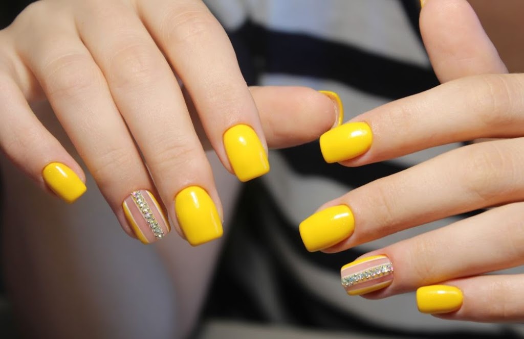 E Nails Spa | 1086 Victoria Park Ave, East York, ON M4B 2K3, Canada | Phone: (647) 344-8218