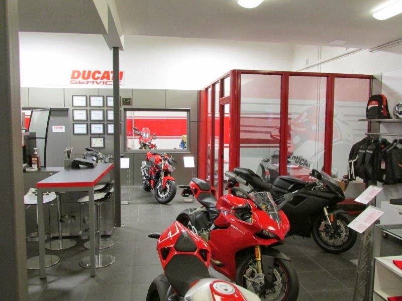 Ducati Richmond | 21000 Westminster Hwy #2120, Richmond, BC V6V 2S9, Canada | Phone: (604) 370-0410