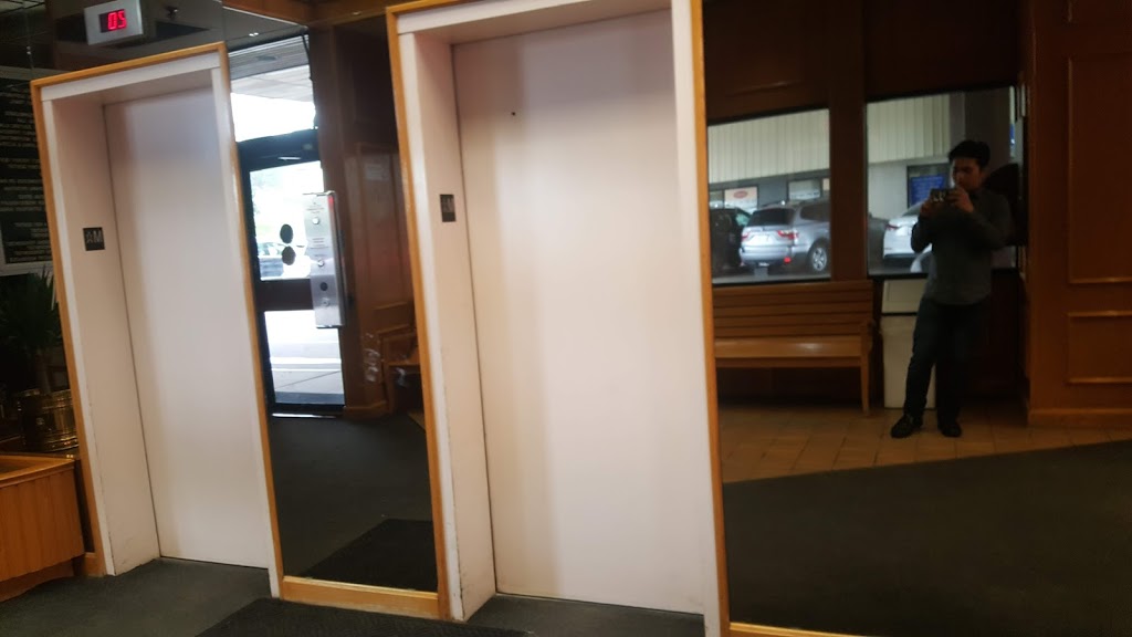 SkinLueur | 11044 51 Ave NW #301, Edmonton, AB T6H 5B4, Canada | Phone: (780) 757-4437
