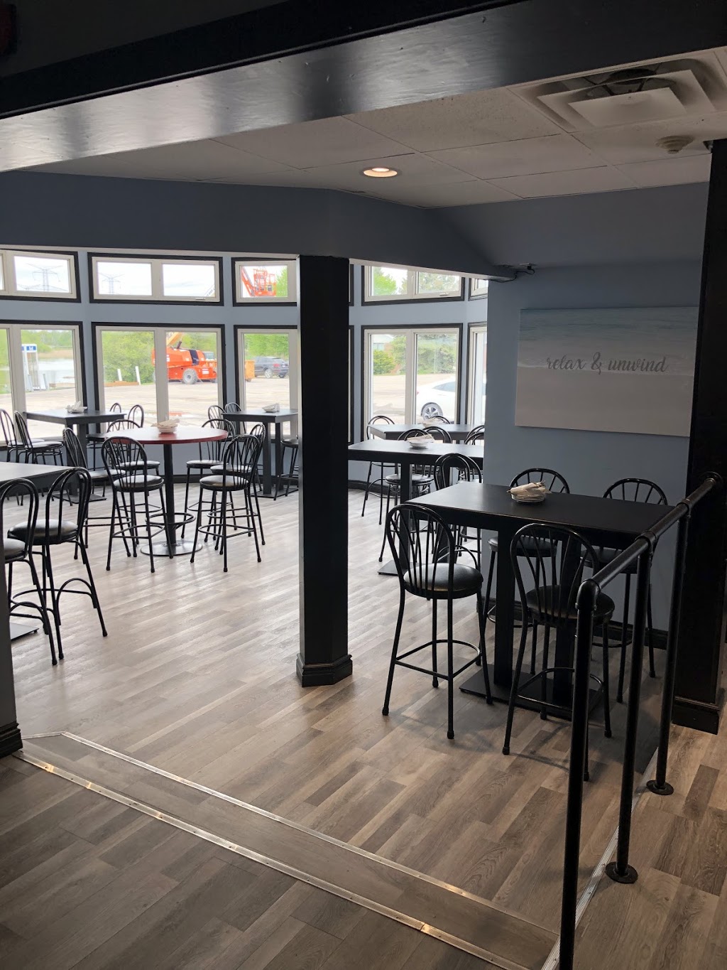 The Deck Bar and Grill | 70 Port Darlington Rd, Bowmanville, ON L1C 3K3, Canada | Phone: (905) 623-4925