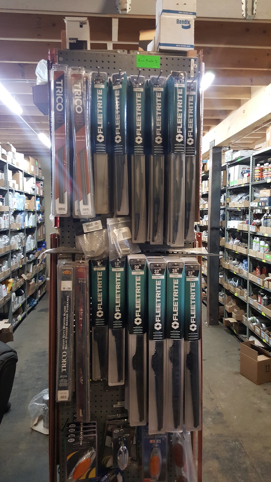 Orangeville Truck Centre | 19 French Dr, Mono, ON L9W 5W1, Canada | Phone: (519) 940-8212