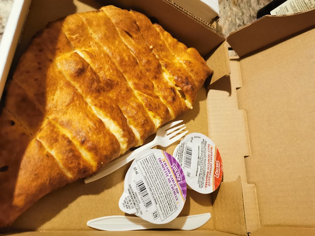 Nanas Pizza | 461 Dundas St, London, ON N6B 1W1, Canada | Phone: (519) 439-1010