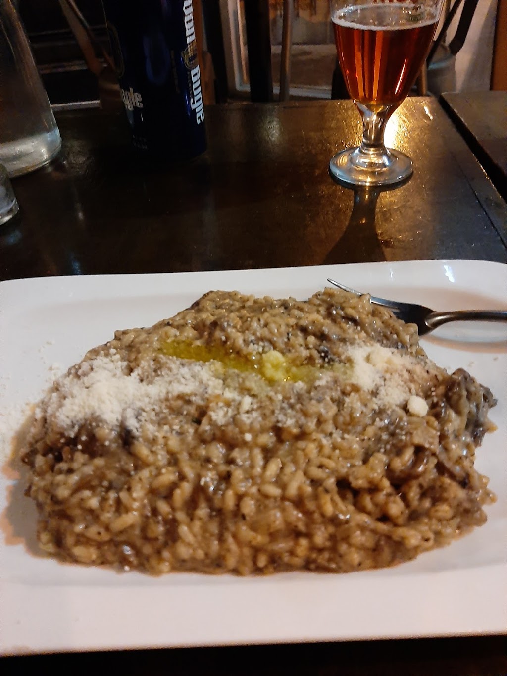 Clandestino Wine Bar | 1592 Queen St W, Toronto, ON M6R 1A8, Canada | Phone: (416) 792-2494