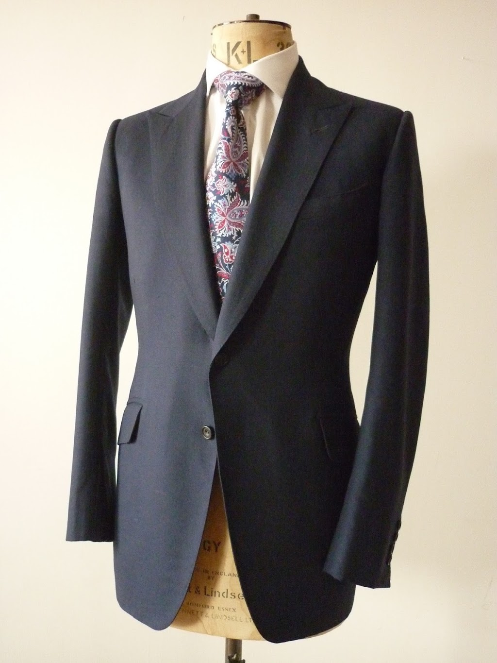 Saint Annes Tailoring & Atelier | 14 Main St, St. Catharines, ON L2N 4T4, Canada | Phone: (289) 697-3797