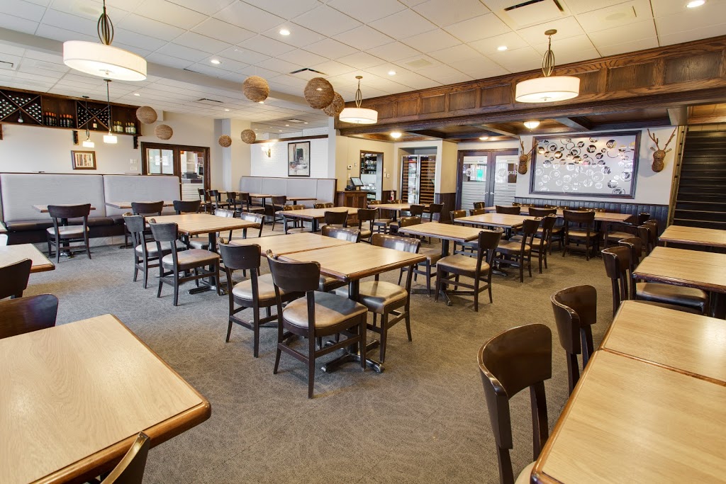 Restaurant Maman Fournier | 3125 Boulevard des Récollets, Trois-Rivières, QC G9A 6M1, Canada | Phone: (819) 693-7678