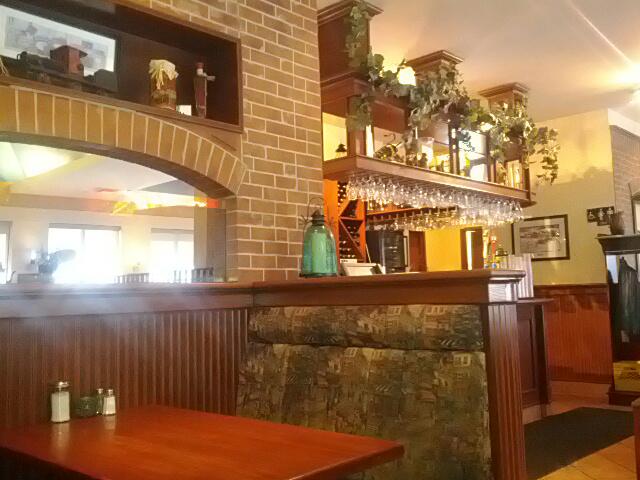Thruway Restaurant | 10432 ON-7, Carleton Place, ON K7C 3P2, Canada | Phone: (613) 257-5326