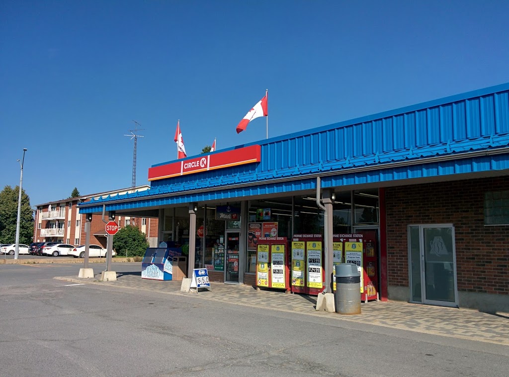 Macs | 1 Plaza Dr, Iroquois, ON K0E 1K0, Canada | Phone: (613) 652-2377