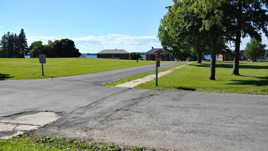 Marina Inn & Suites | 85 Worth St, Sackets Harbor, NY 13685, USA | Phone: (315) 646-3374