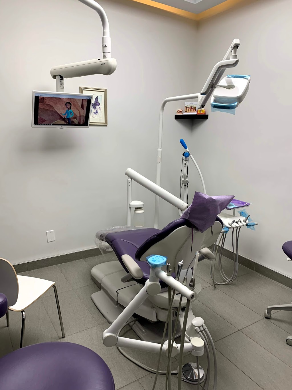 Oak Tree Dental Centre | 2061 Cornwall Rd, Oakville, ON L6J 7S2, Canada | Phone: (289) 813-3192