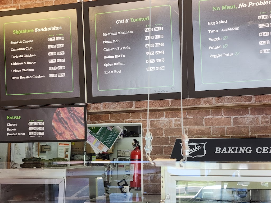 Guildwood Sandwich Shoppe | 91, 123 Guildwood Pkwy Unit 101, Toronto, ON M1E 4V2, Canada | Phone: (416) 264-3168