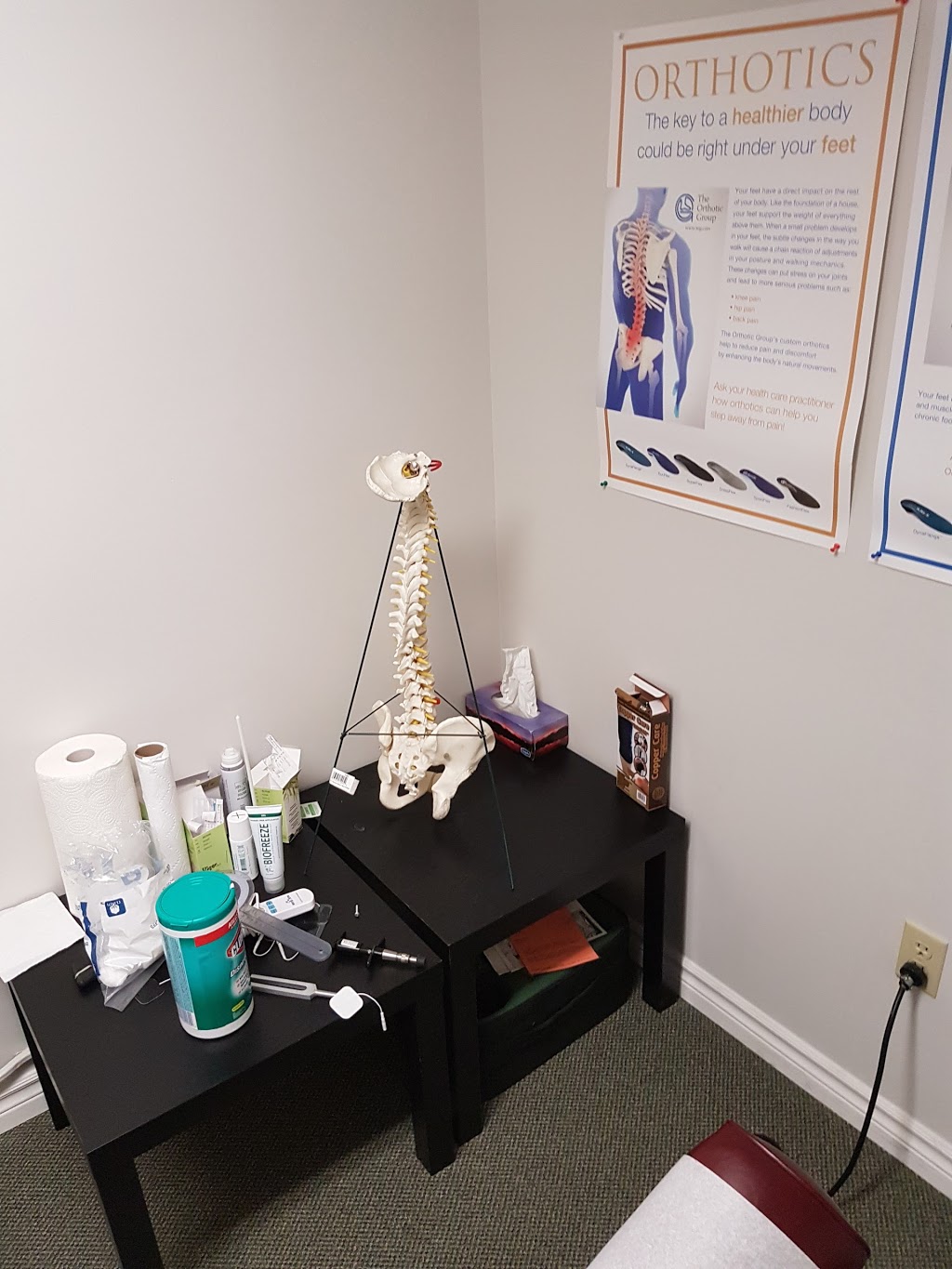 Oxford Spine Centre | 202-219 Oxford St W, London, ON N6H 1S5, Canada | Phone: (519) 601-2100